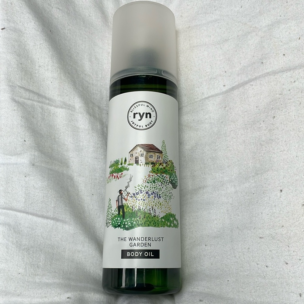 RYN the wanderlust garden body oil